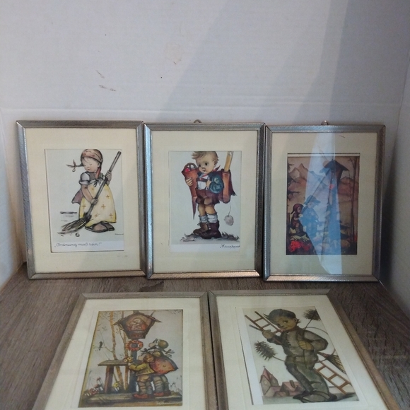 MJ Hummel Set of 5 Vintage Framed Artwork Prints - Picture 1 of 10